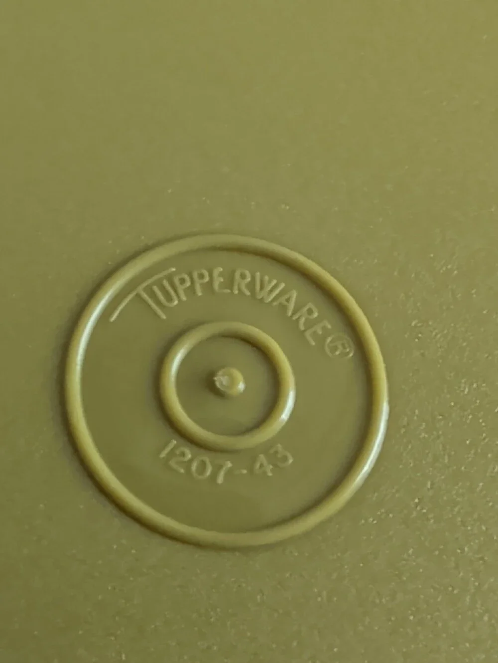Vintage Tupperware Lids Plastic Plates Chocolate Brown and Avocado Green